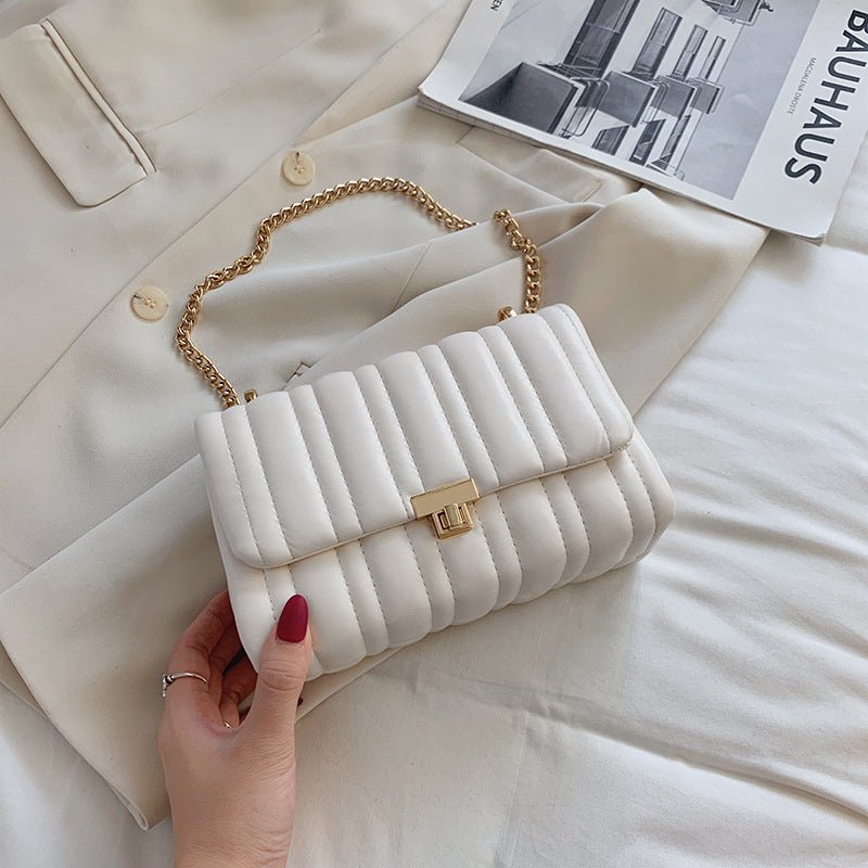 Fashionable Chain Crossbody Bag for Women - Luna BR wear co.