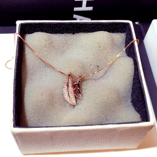 Fashionable Korean Style Leaf Pendant Choker Necklace - Luna BR wear co.