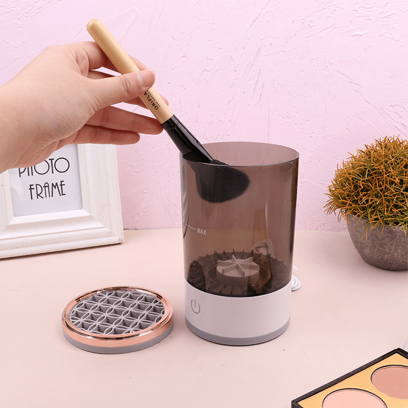 Makeup Brush Cleaner - Luna BR wear co.