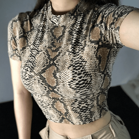 Snake Print Short Sleeve Crop Top for Women - Luna BR wear co.