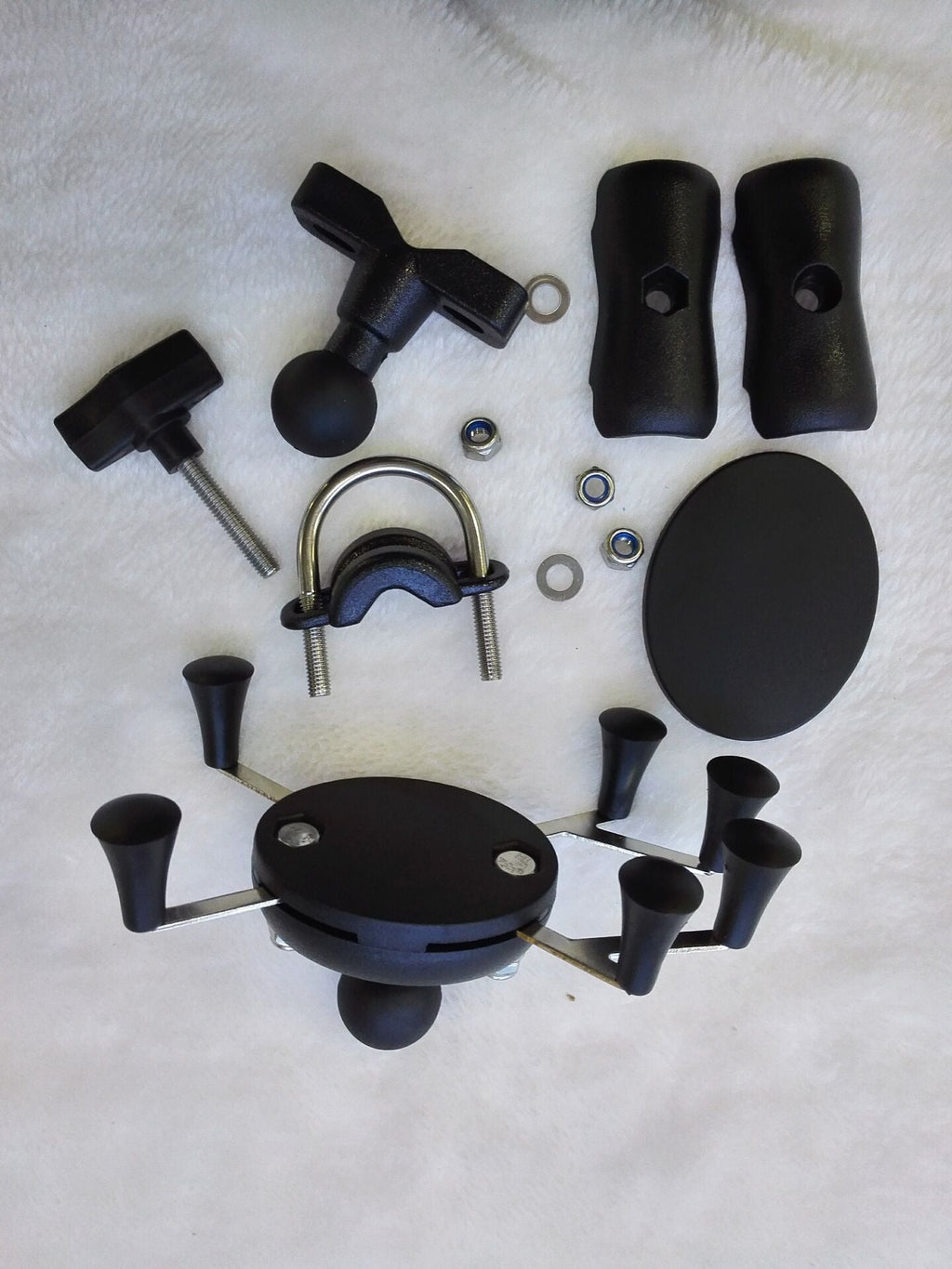 Universal Anti-Theft Phone Holder for Motorcycles & Bikes - Luna BR wear co.